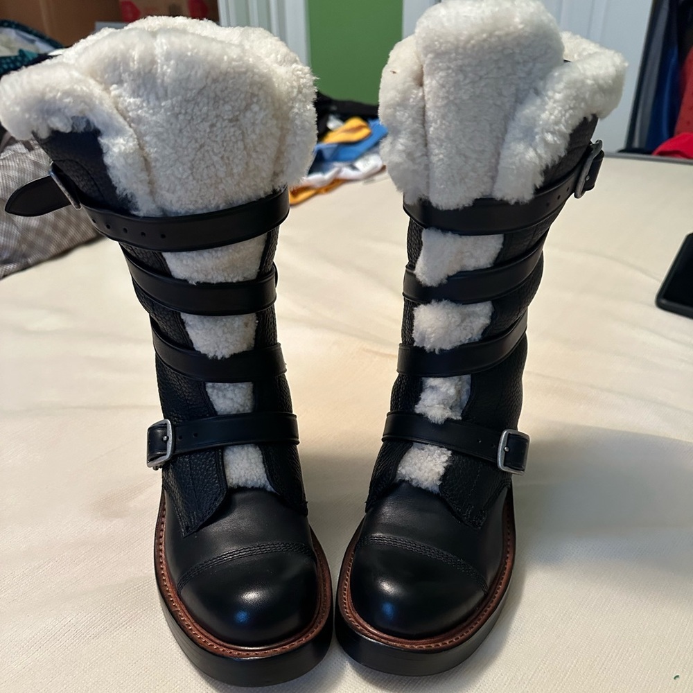 Coach boots